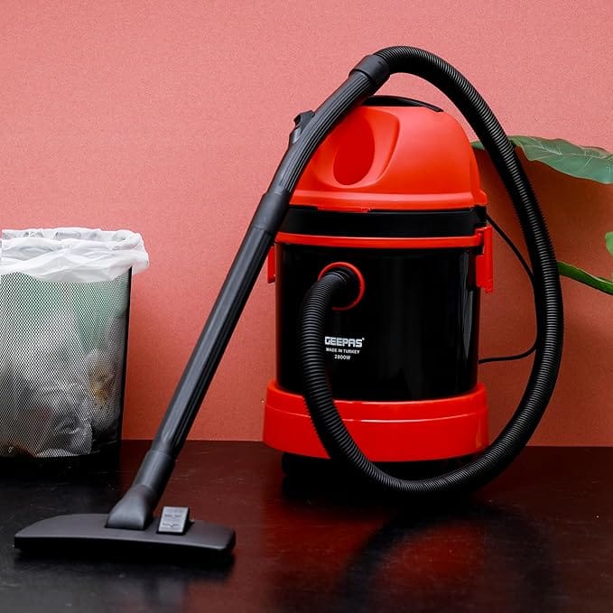 Geepas 2800w Dry & Wet Vacuum Cleaner for Daily Use 18L Dust Bag Capacity and Powerful Motor Wet & Dry Vacuum Cleaner 21Kpa Suction Power,Multi Color, Gvc19026 - Image 5